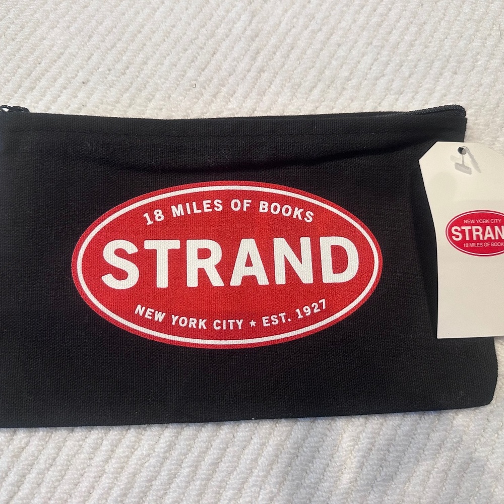 Strand Bookstore Black Canvas Zip Pouch – NYC “18 Miles of Books” – NWT